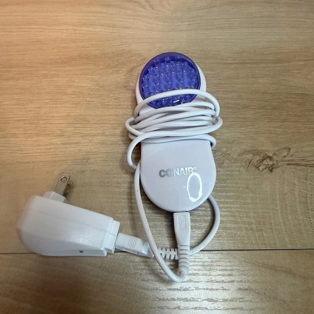 Conair True Glow Blue Light Acne Treatment Handheld LED Therapy Device White